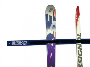 Ski Holding Stripe